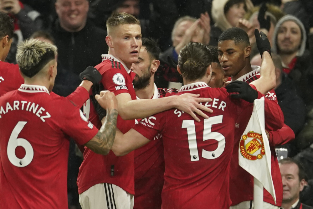 巨大的舞台 巨大的舞台